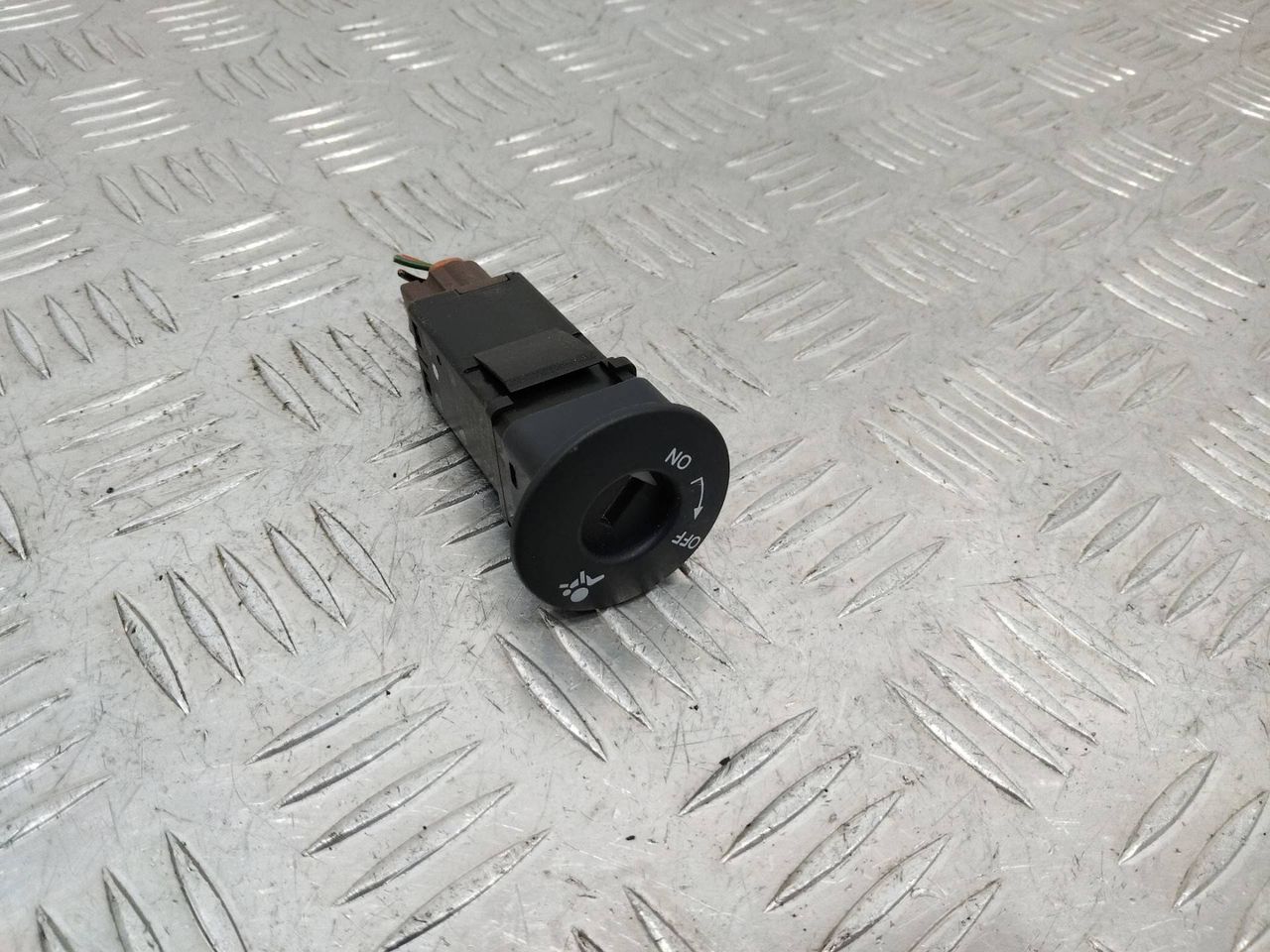 кнопка (выключатель) Nissan Qashqai 1 поколение 2007, 25585BC600