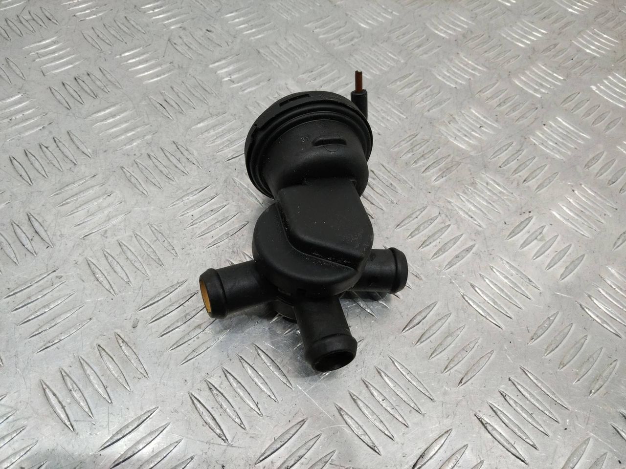 кран отопителя (печки) Audi A6 4G/C7 2013, 2H0121805