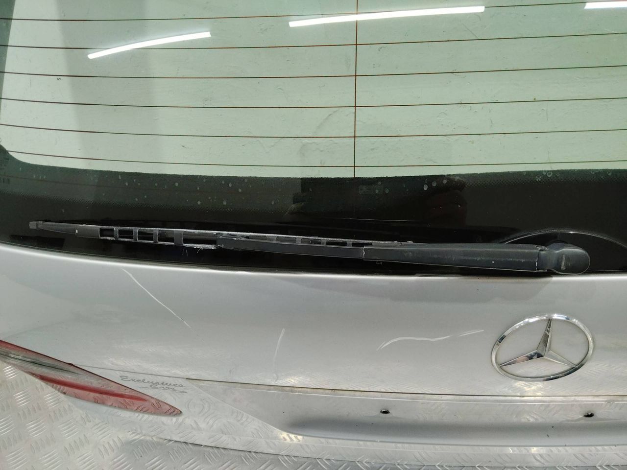 щеткодержатель задний Mercedes-Benz E-Класс W211/S211 [рестайлинг] 2008