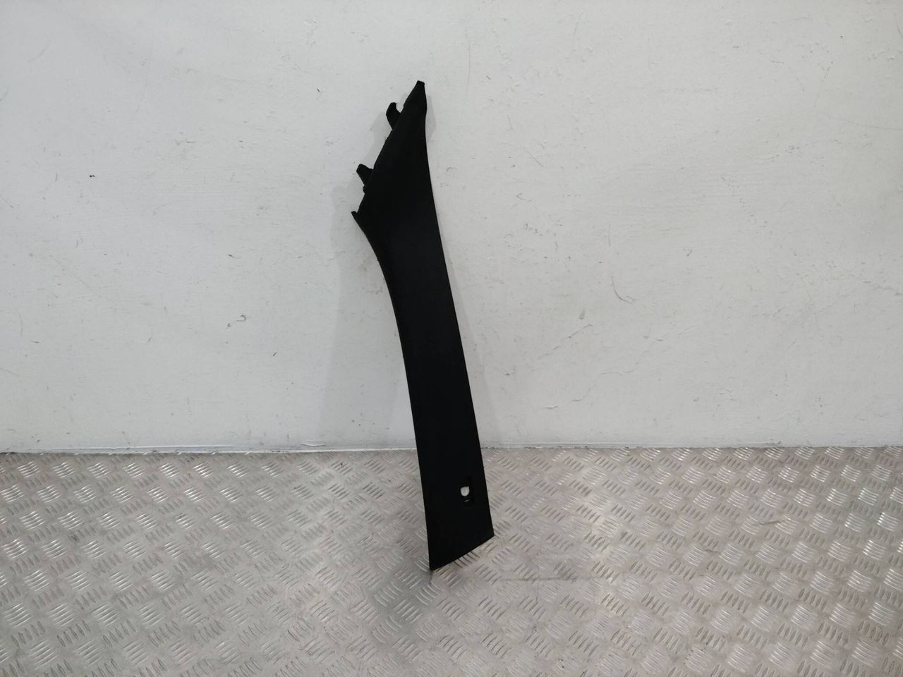 обшивка стойки BMW X5 F15 2015, 51437284710