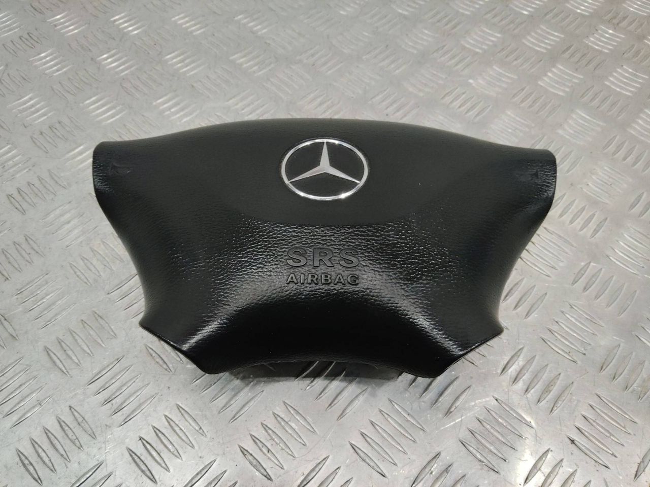 подушка безопасности водителя Mercedes-Benz Vito W639 2010, 6398601802