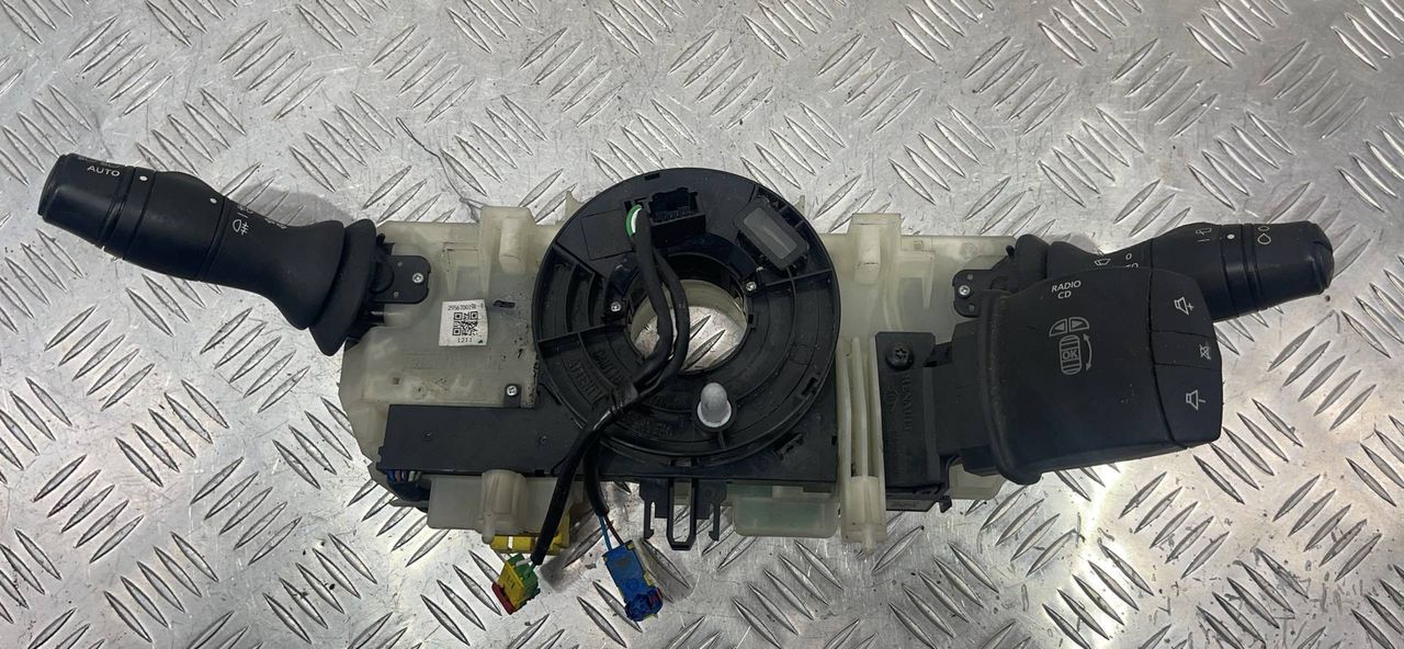 переключатель подрулевой (стрекоза) Renault Megane 3 поколение (2008 - 2014), 255670019RB