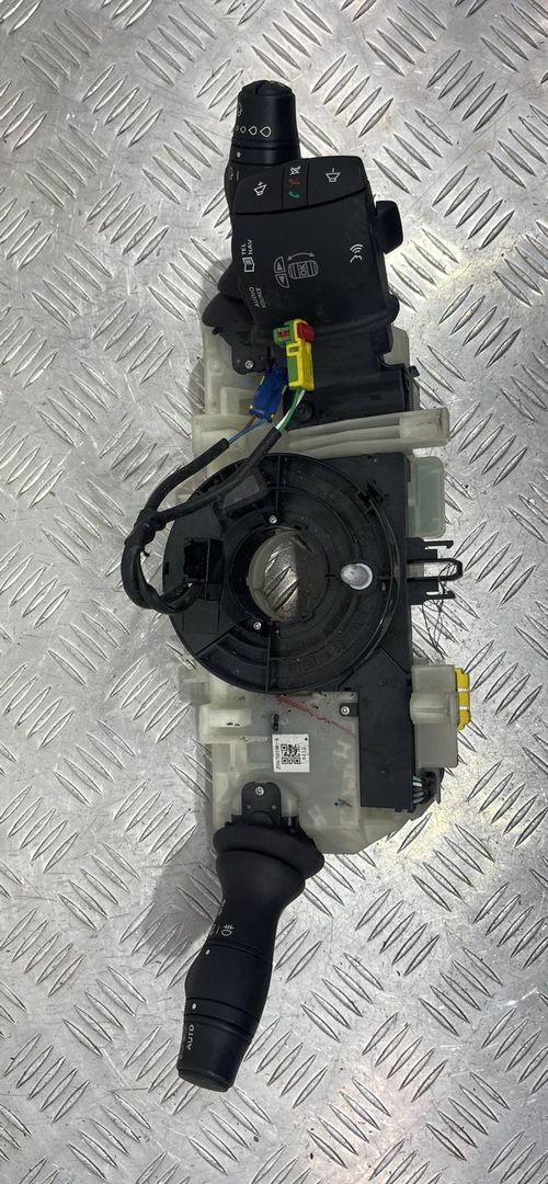 переключатель подрулевой (стрекоза) Renault Megane 3 поколение (2008 - 2014), 255670019RB