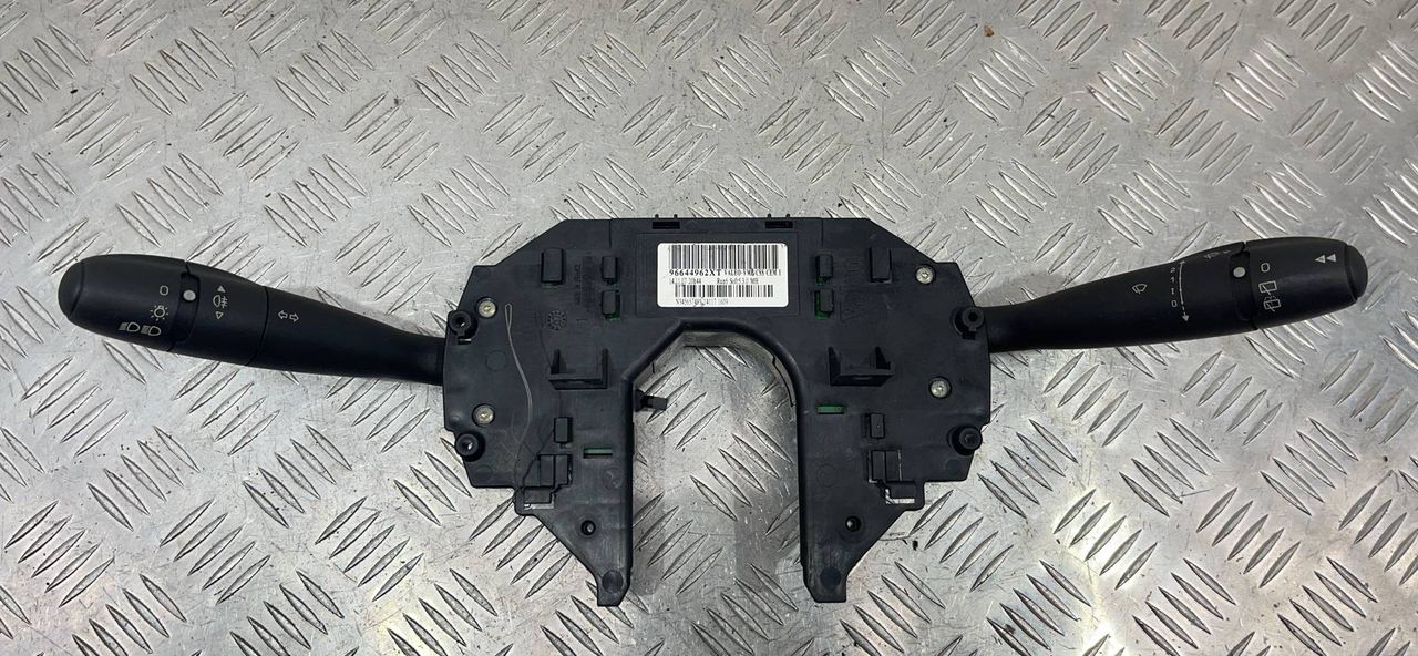 переключатель подрулевой (стрекоза) Citroen C4 1 поколение 2007, 96644962XT