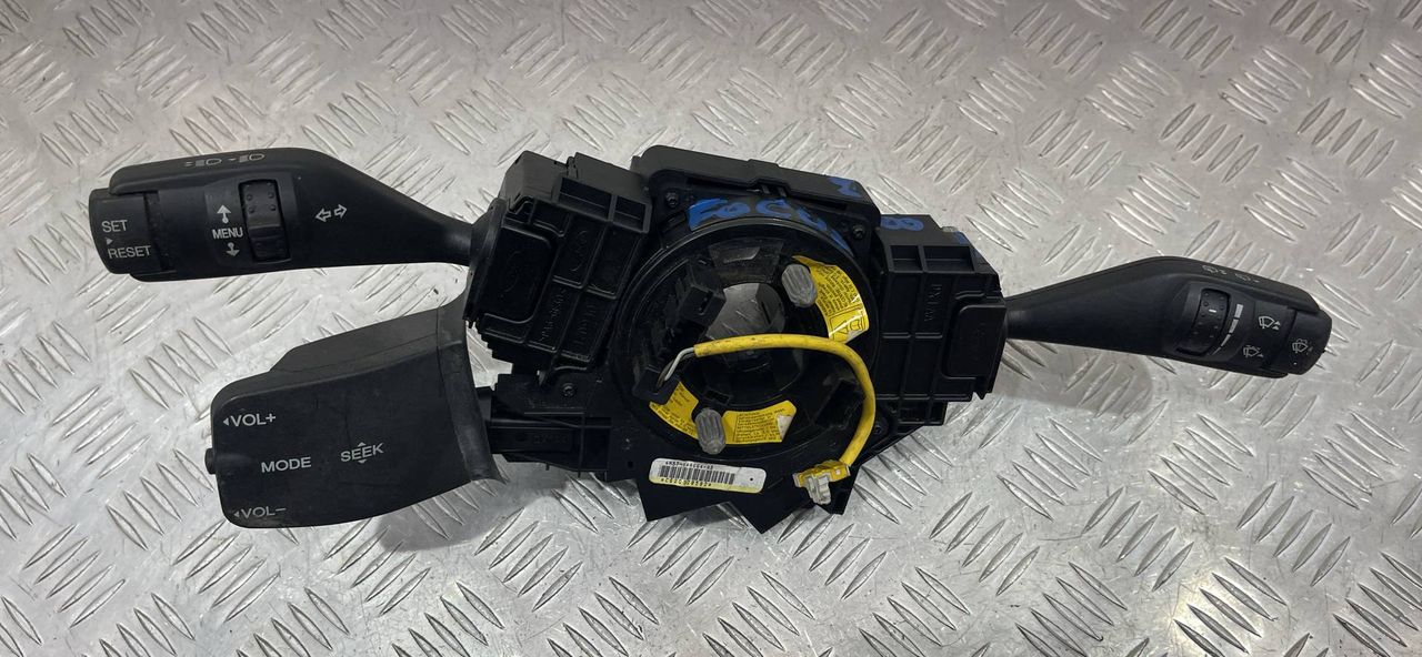 переключатель подрулевой (стрекоза) Ford Focus 2 поколение 2007, 4M5T-13N064-FH