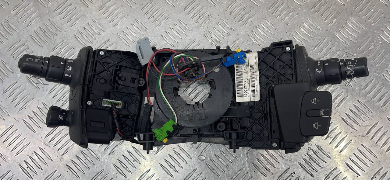 переключатель подрулевой (стрекоза) Renault Scenic 2 поколение 2006, 8200127728