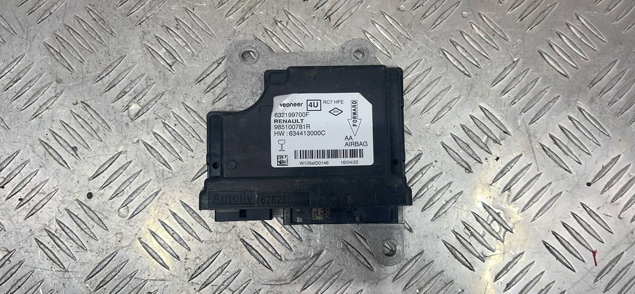 блок AirBag Renault Kadjar 1 поколение (2015 - 2018), 985100781R, 632199700F