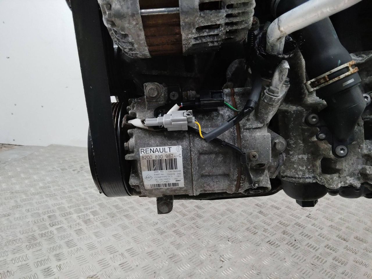 компрессор кондиционера Renault Laguna 3 поколение 2011, 2.0 л., дизель, МКПП, 8200890987
