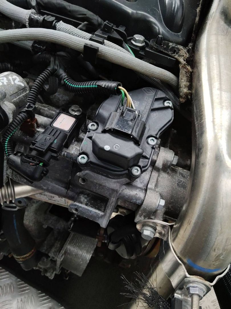 клапан EGR Renault Laguna 3 поколение 2011, 2.0 л., дизель, МКПП, 8200987088