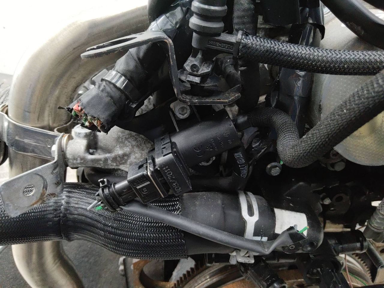 электромагнитный клапан Renault Laguna 3 поколение 2011, 2.0 л., дизель, МКПП