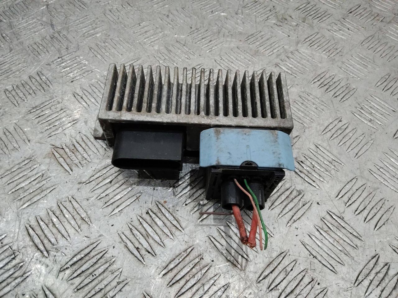 реле накала свечей Renault Laguna 3 поколение 2011, 1.5 л., дизель, МКПП, 8200558438