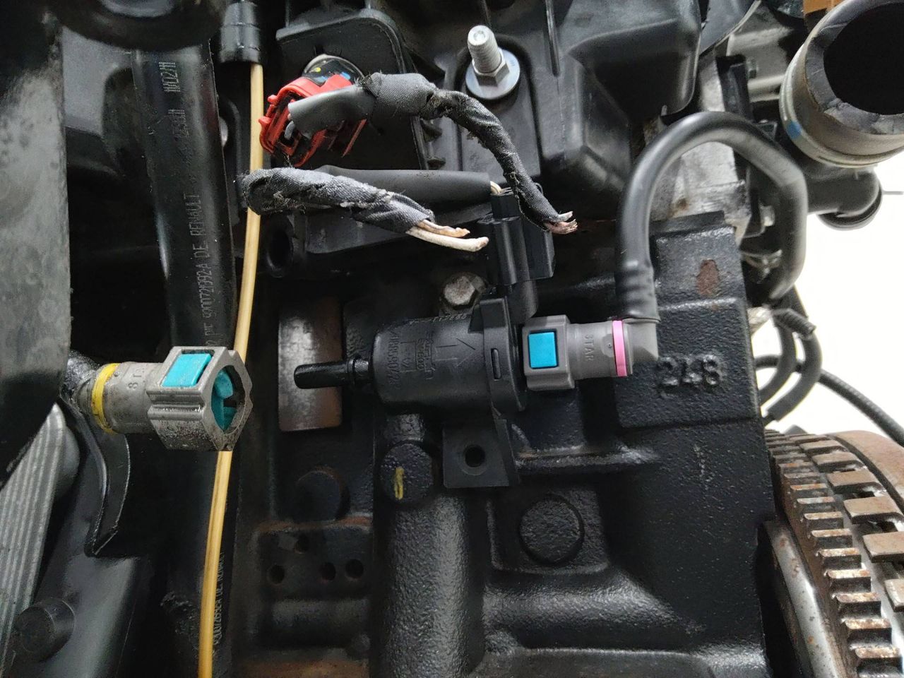 электромагнитный клапан Renault Duster 1 поколение 2012, 1.5 л., дизель, МКПП, 208859042R