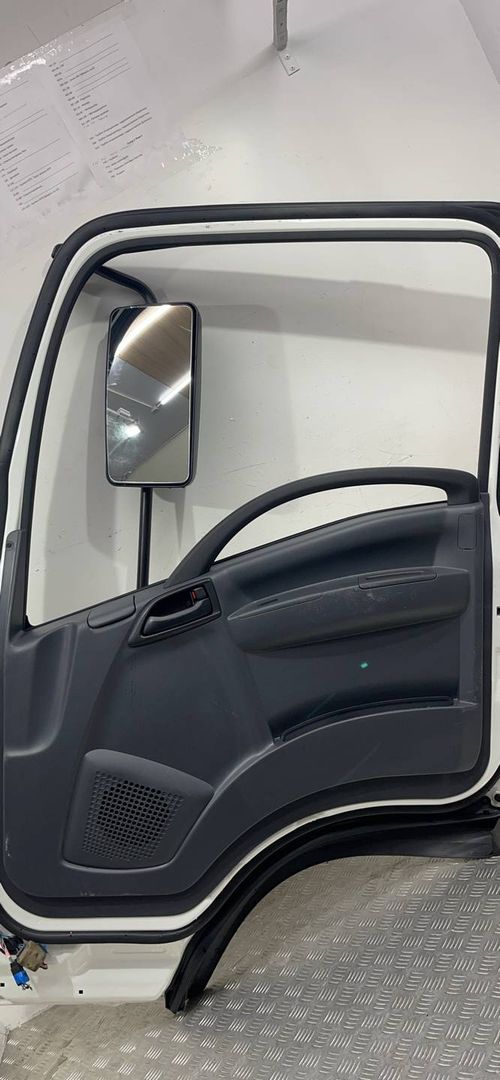 моторчик стеклоподъемника передний правый Isuzu Elf 6 поколение [2-й рестайлинг] 2022