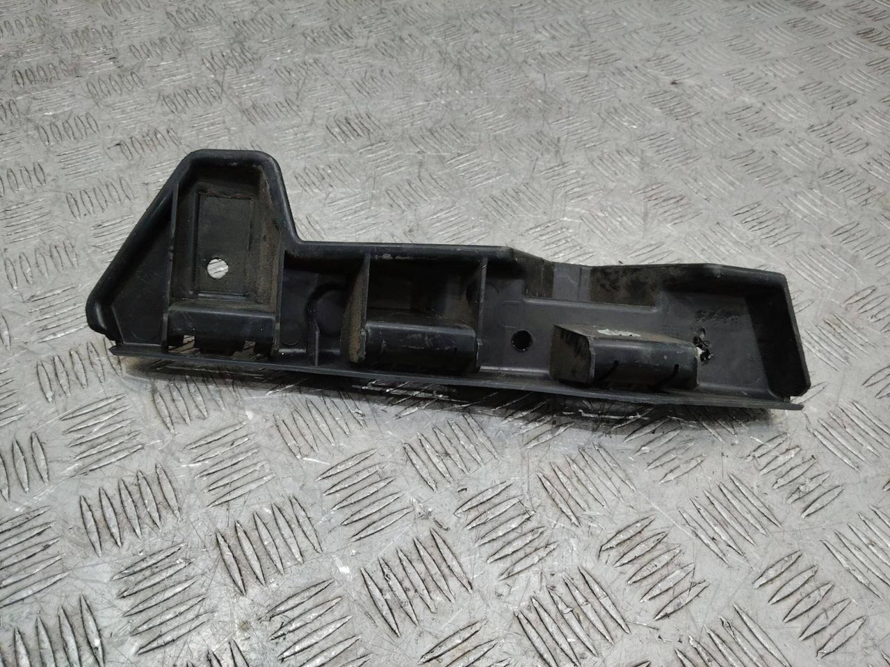 Крепление бампера переднего Renault Master 3 поколение 2013, 960160002R