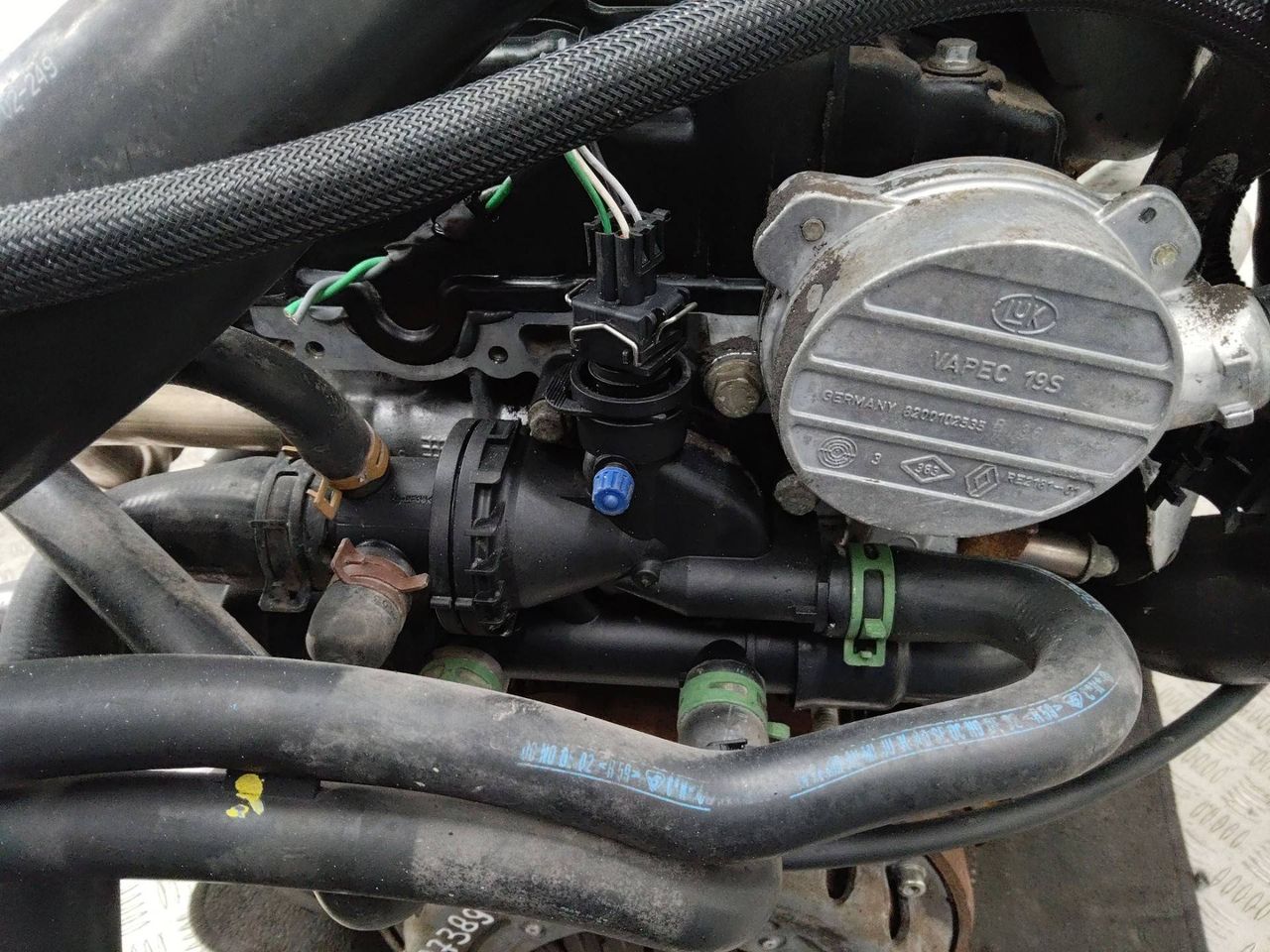 корпус термостата Renault Master 2 поколение 2002, 2.5 л., дизель, МКПП
