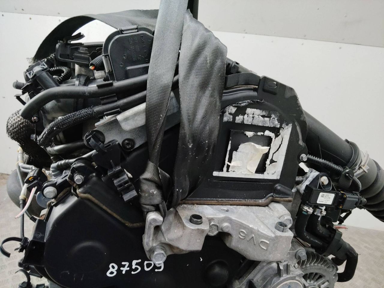 защита (кожух) ремня ГРМ Peugeot 308 1 поколение [рестайлинг] 2012, 1.6 л., дизель, МКПП