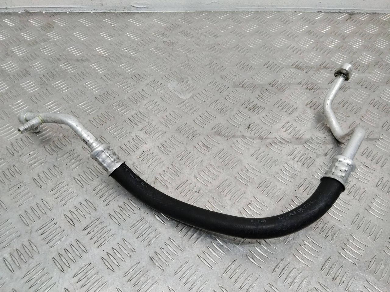 трубка кондиционера Renault Scenic 3 поколение 2009, 924540018R