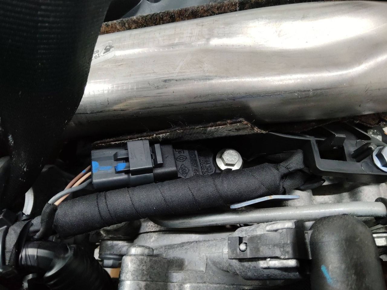 датчик распредвала Renault Laguna 3 поколение 2009, 2.0 л., дизель, МКПП, 8200567414