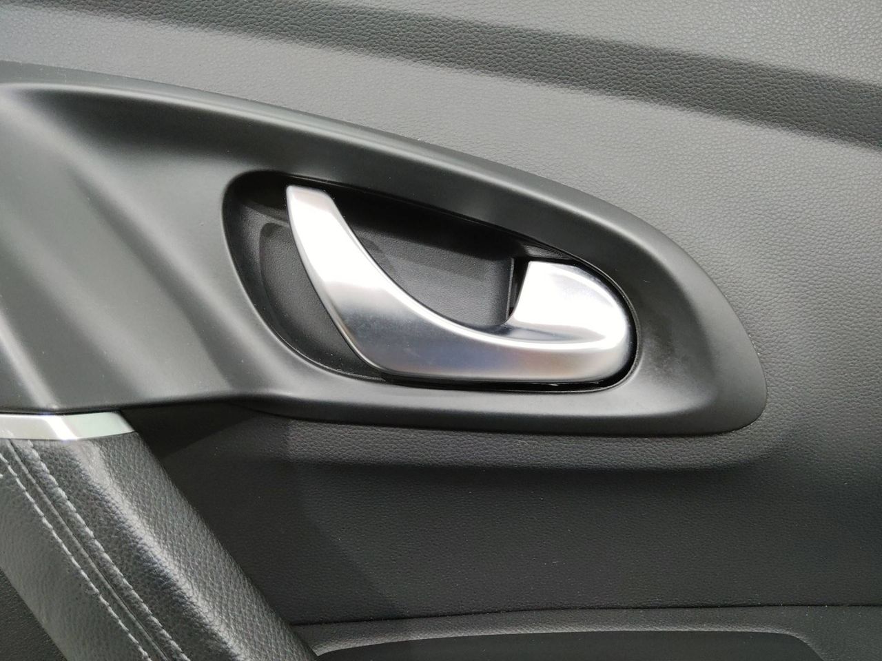 ручка внутренняя передняя правая Renault Kadjar 1 поколение [рестайлинг] 2018