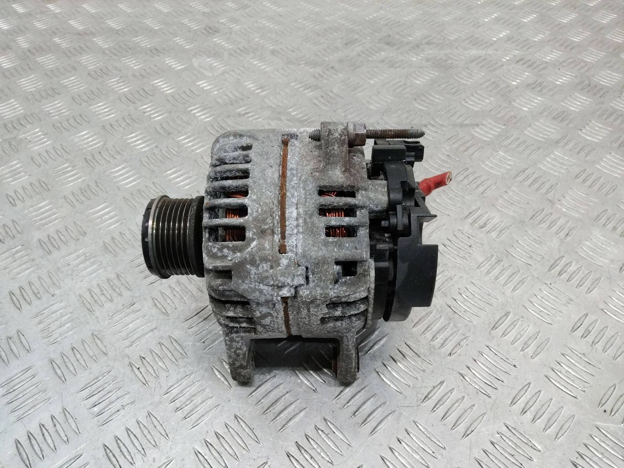 генератор Renault Megane 2 поколение 2005, 1.5 л., дизель, МКПП, 231008578R