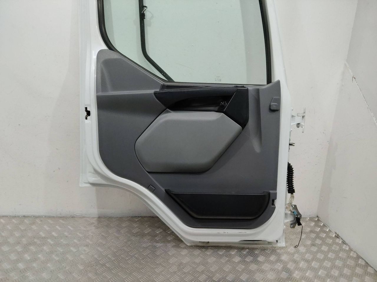 стеклоподъемник электрический передний левый Renault Midlum 1 поколение 2003