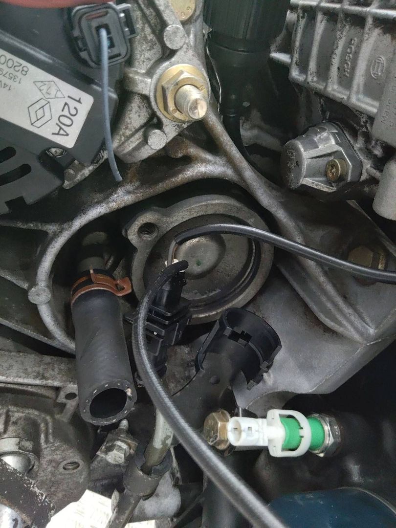 насос гидроусилителя руля Renault Scenic 1 поколение [рестайлинг] 2000, 1.9 л., дизель, АКПП, 7700105711