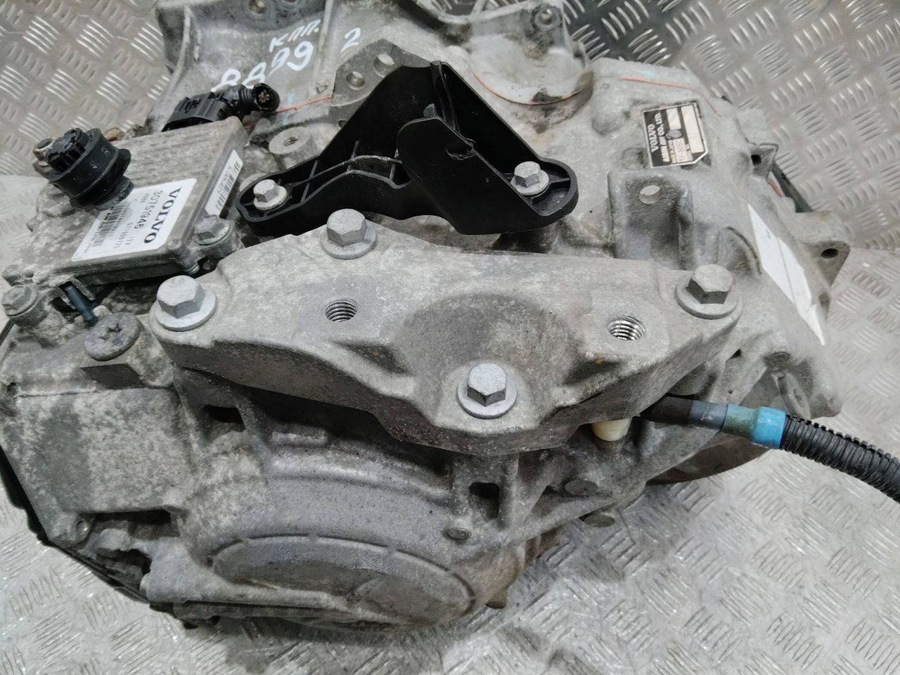 кронштейн КПП Volvo V70 3 поколение 2007, 2.4 л., дизель, АКПП