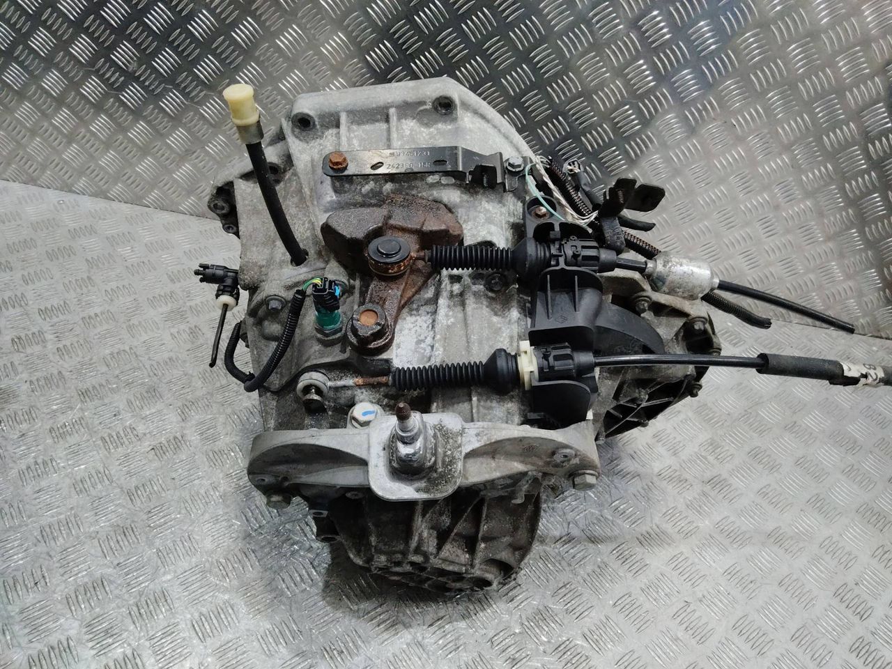КПП механическая (МКПП) Renault Trafic 3 поколение 2015, 1.6 л., дизель, МКПП, PF6040
