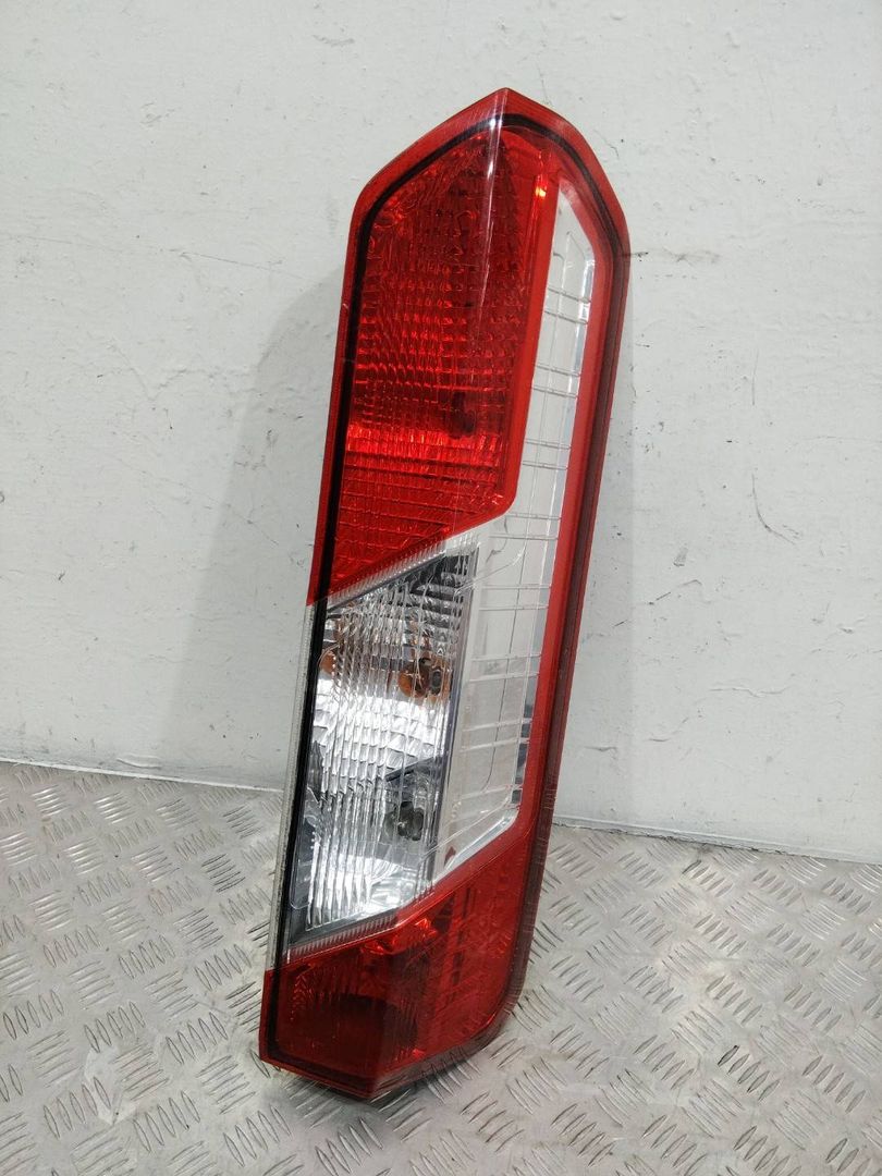 фонарь задний правый Ford Transit 8 поколение 2015, BK3113404AG