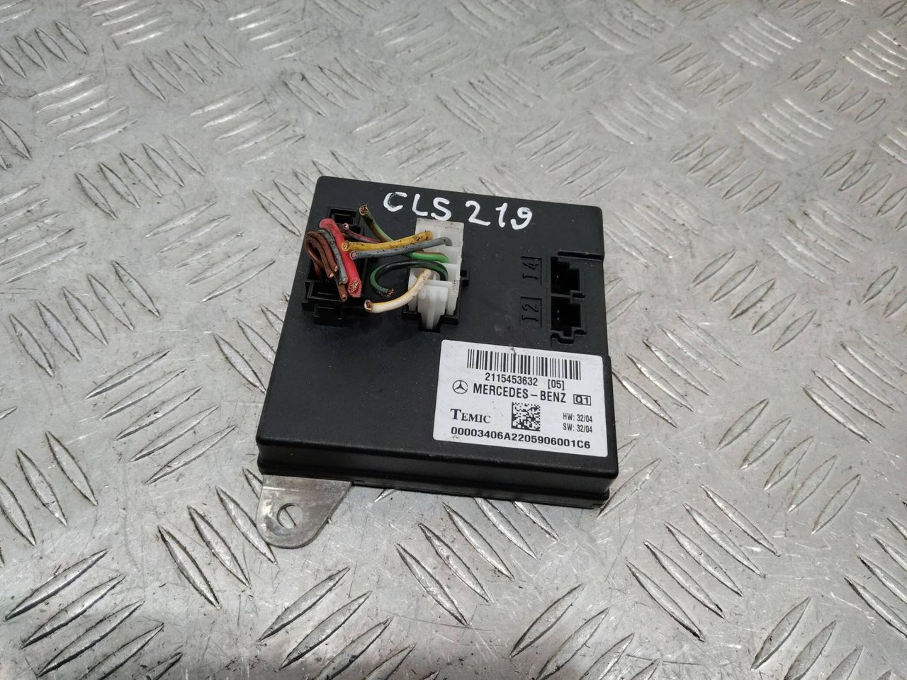 блок комфорта Mercedes-Benz CLS-Класс C219 2005, 2115453632