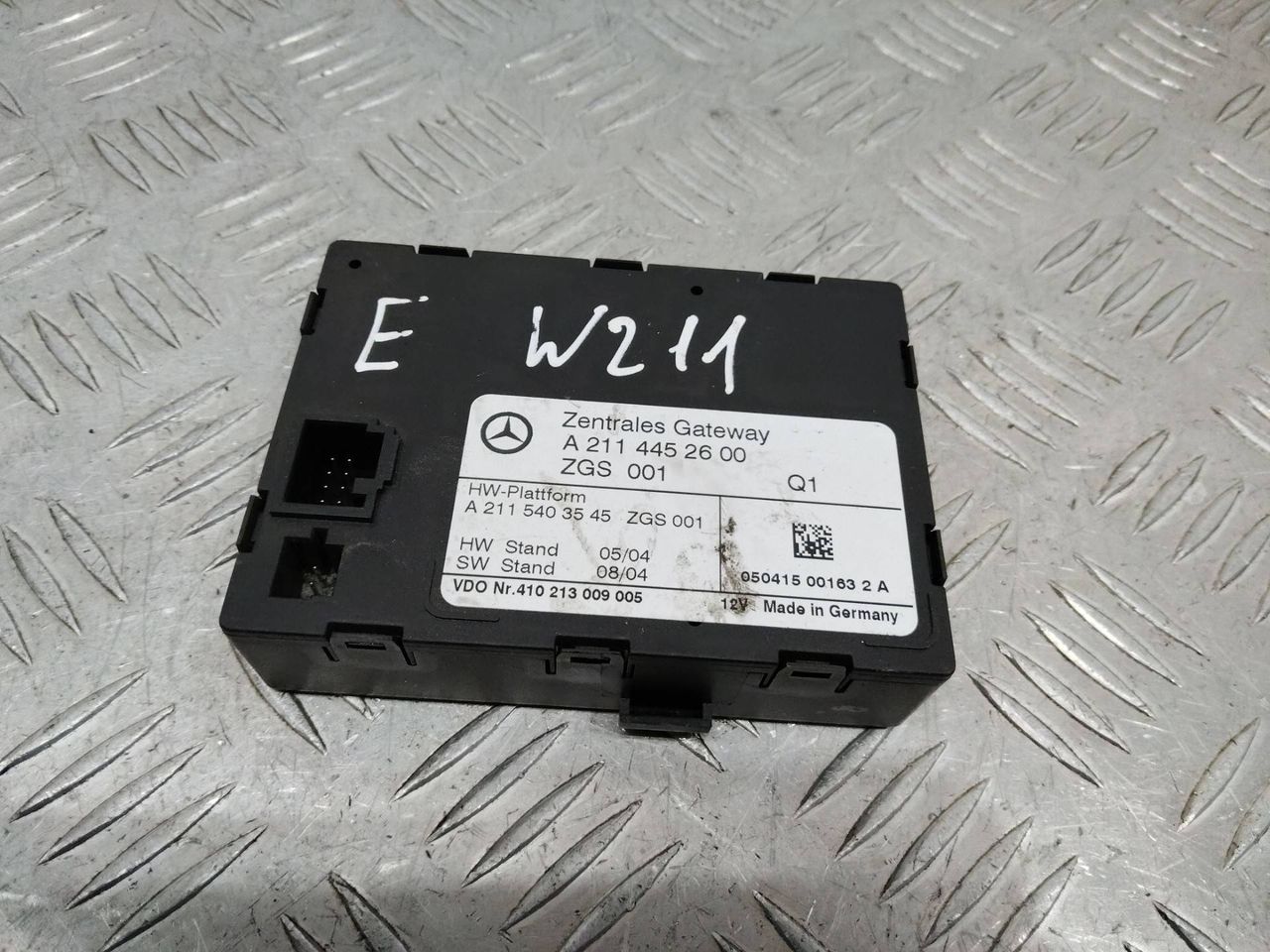 блок управления центральным замком Mercedes-Benz E-Класс W211/S211 2005, A2114452600