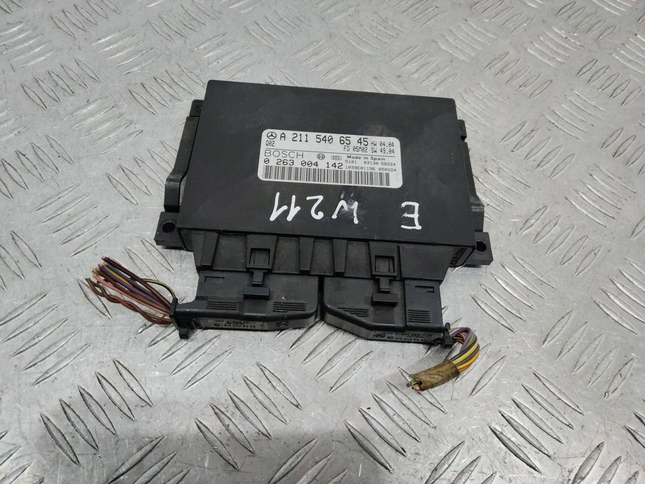 блок управления парктрониками Mercedes-Benz E-Класс W211/S211 2005, A2115406545