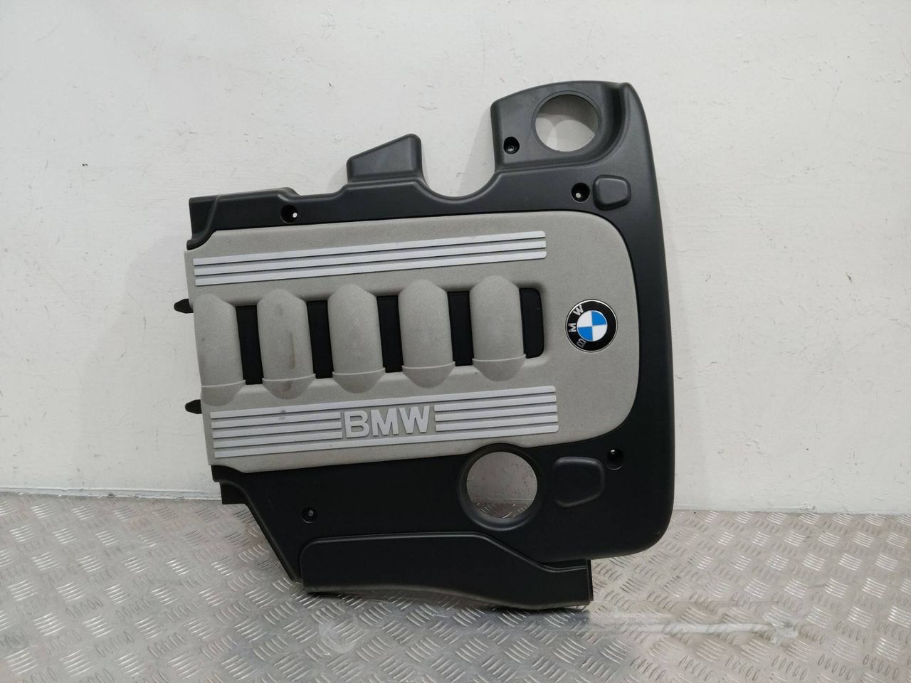декоративная крышка двигателя BMW 5 серия E60/E61 2006, 1114778890808