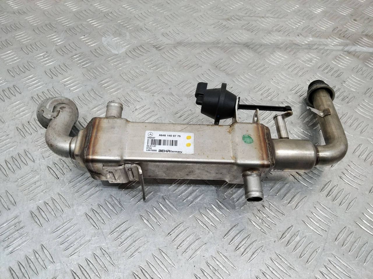 охладитель EGR / Радиатор EGR Mercedes-Benz C-Класс W203/S203/CL203 [рестайлинг] 2007, A6461400775