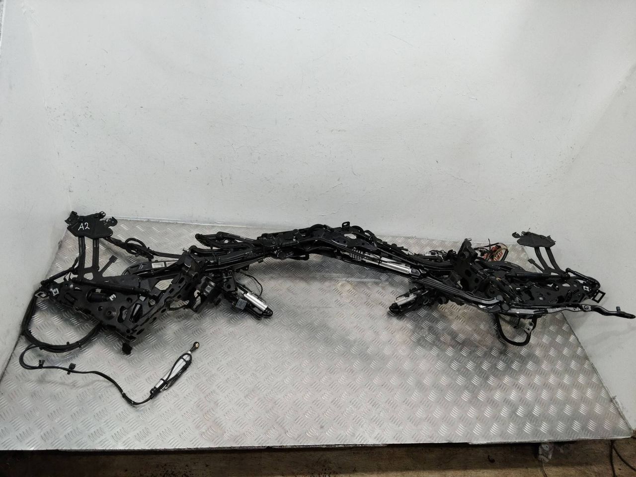механизм складывания крыши BMW 3 серия E90/E91/E92/E93 2007, 3.0 л., бензин, кабриолет