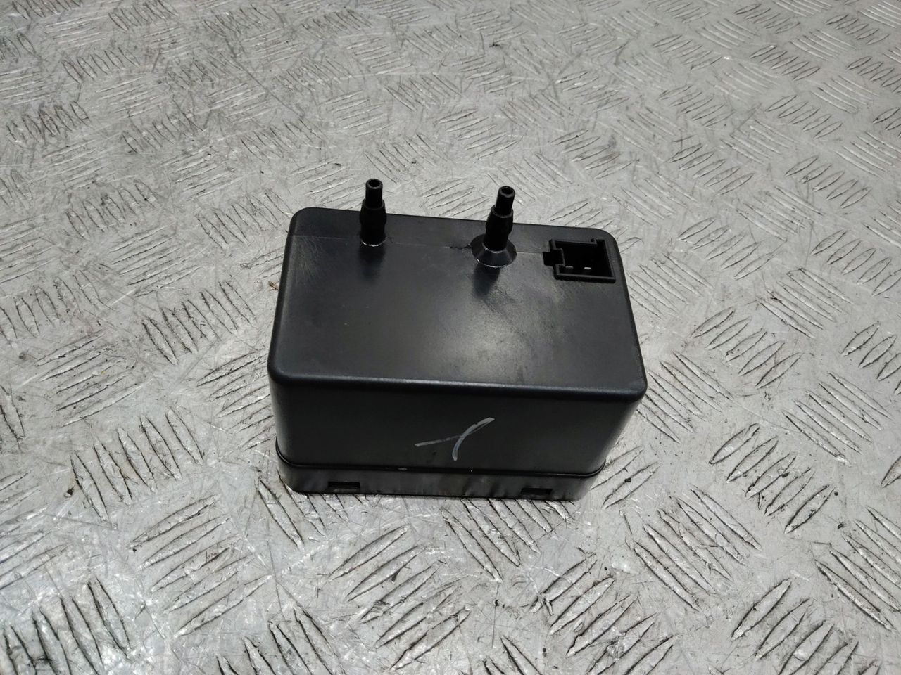 компрессор центрального замка Mercedes-Benz S-Класс W221 2008, 2218000248
