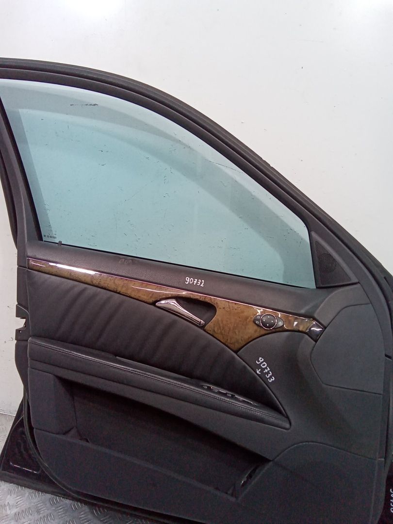 моторчик стеклоподъемника передний левый Mercedes-Benz E-Класс W211/S211 2004, седан, 2118202342