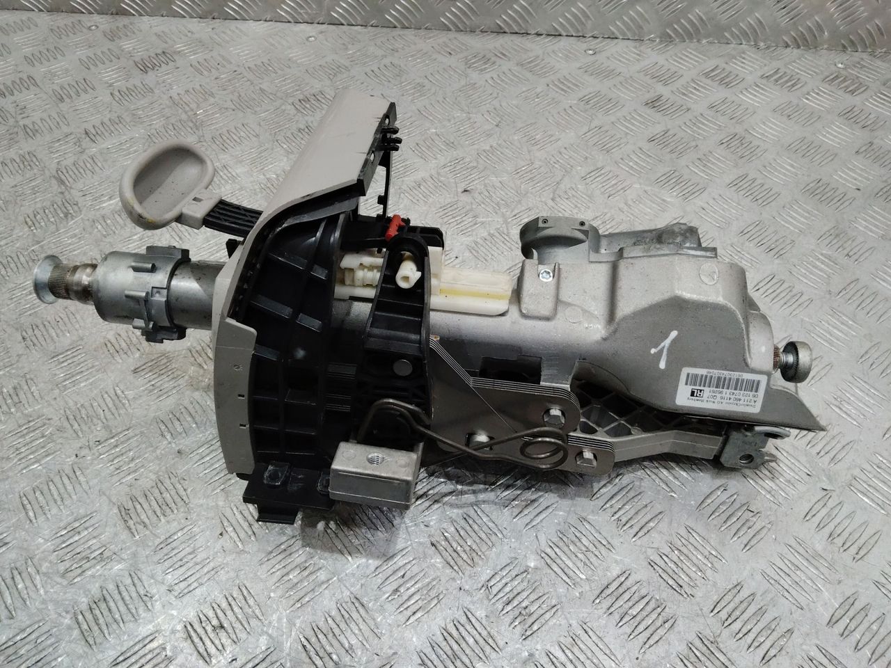 рулевая колонка Mercedes-Benz E-Класс W211/S211 2005, A2114604116