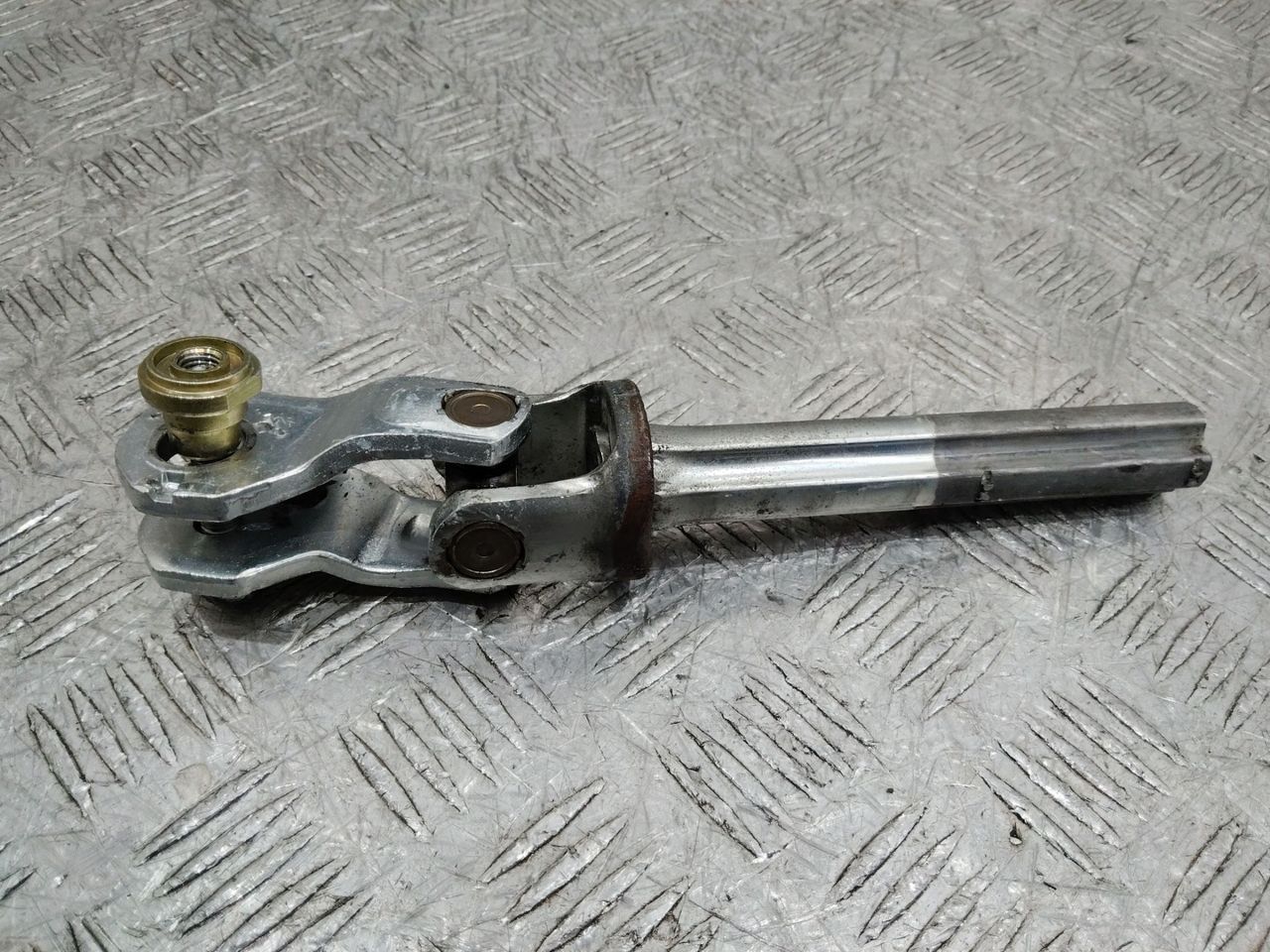 рулевой карданчик Renault Megane 2 поколение 2006