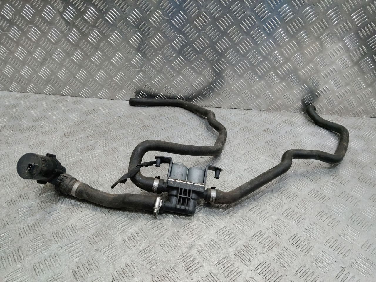 кран отопителя (печки) BMW X5 F15 2015, 6411691054406