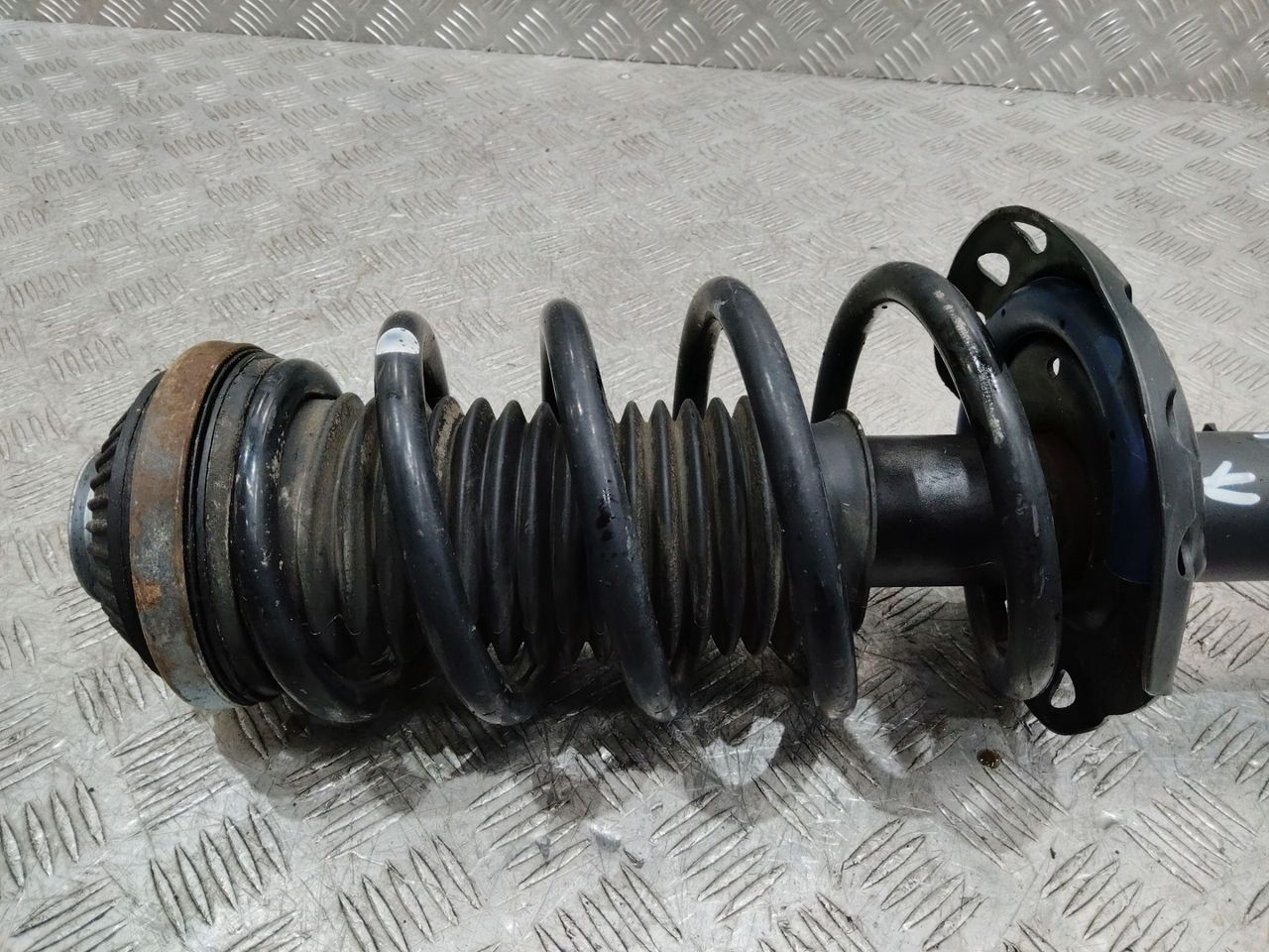 пружина Opel Zafira 2 поколение (B) 2006, 1.9 л., дизель