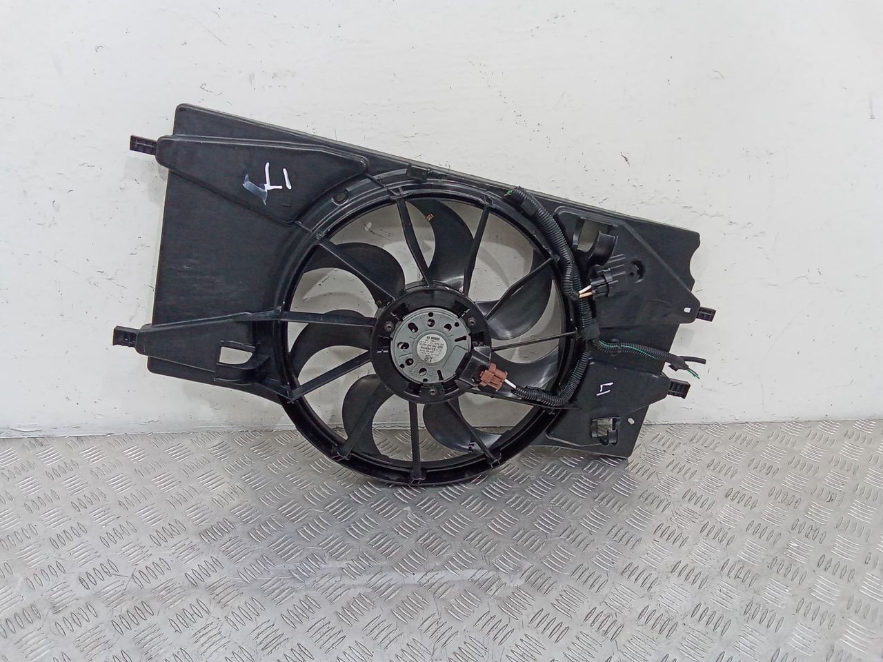 вентилятор радиатора Renault Laguna 3 поколение [рестайлинг] 2013, 214818542R, 0130308420