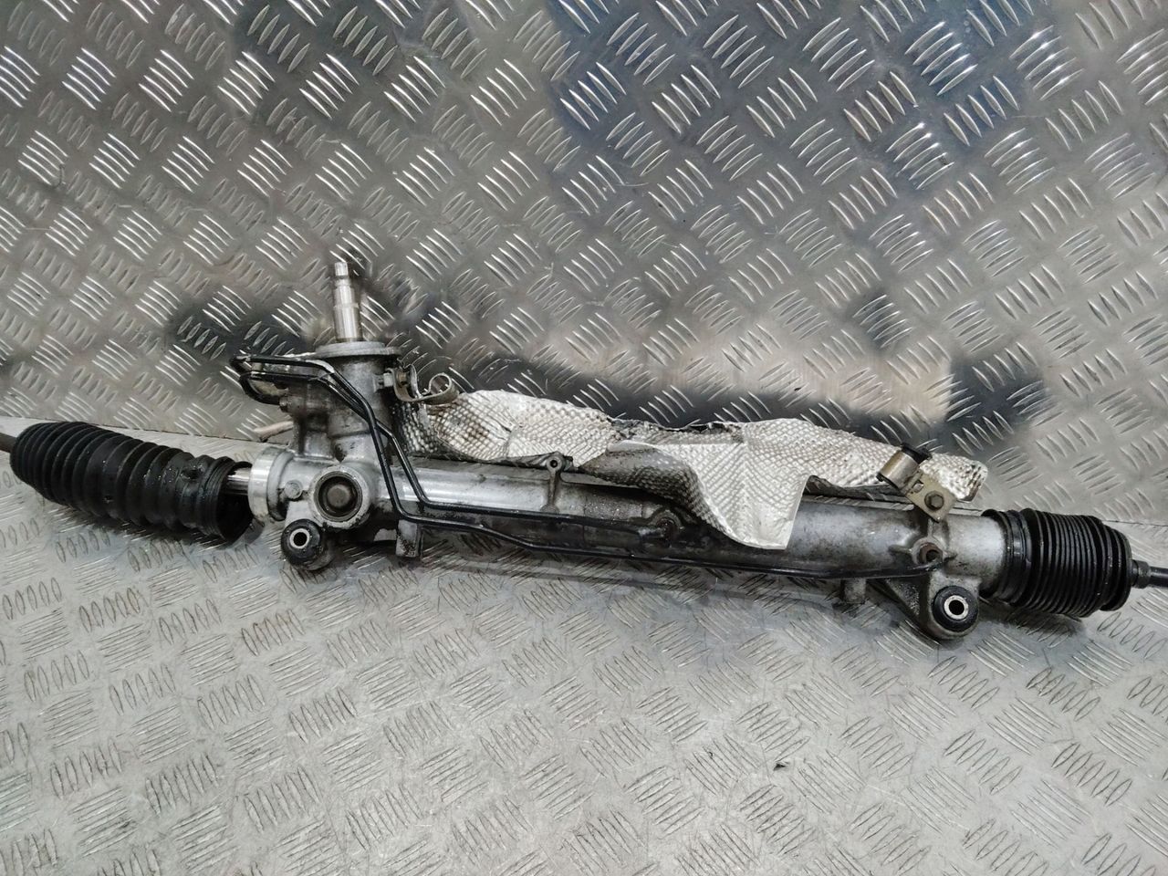 рулевая рейка Ford Fiesta 5 поколение 2005, 2S6C3550NA, VR-2S6C-3550-NA