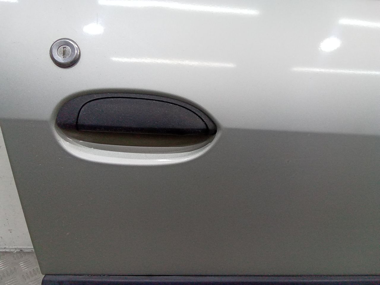 ручка наружная Renault Logan 1 поколение 2007