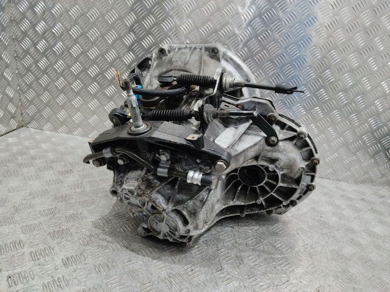 КПП механическая (МКПП) Renault Trafic 3 поколение 2014, 321018500R