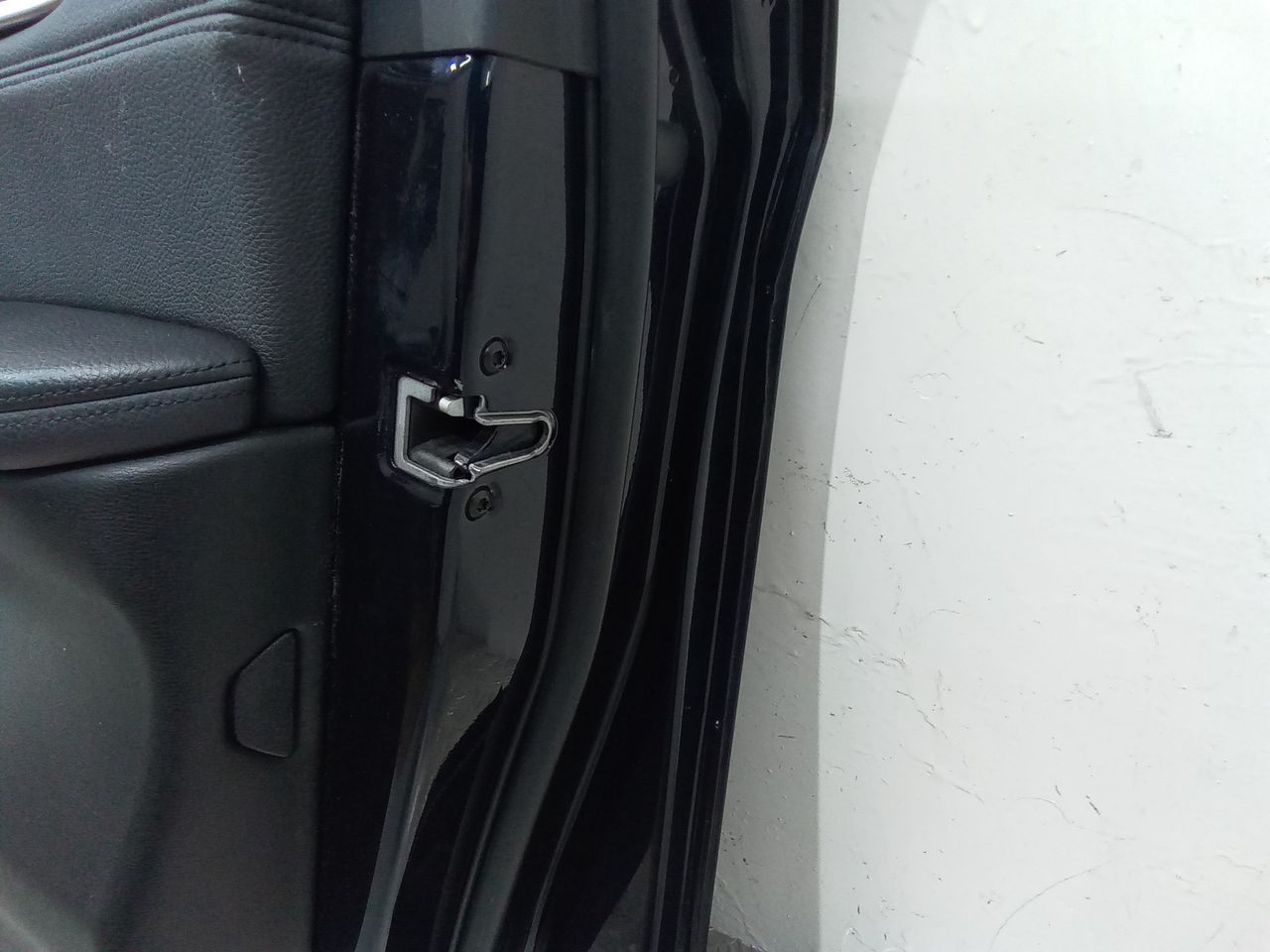 замок двери передней правой BMW X5 F15 2015