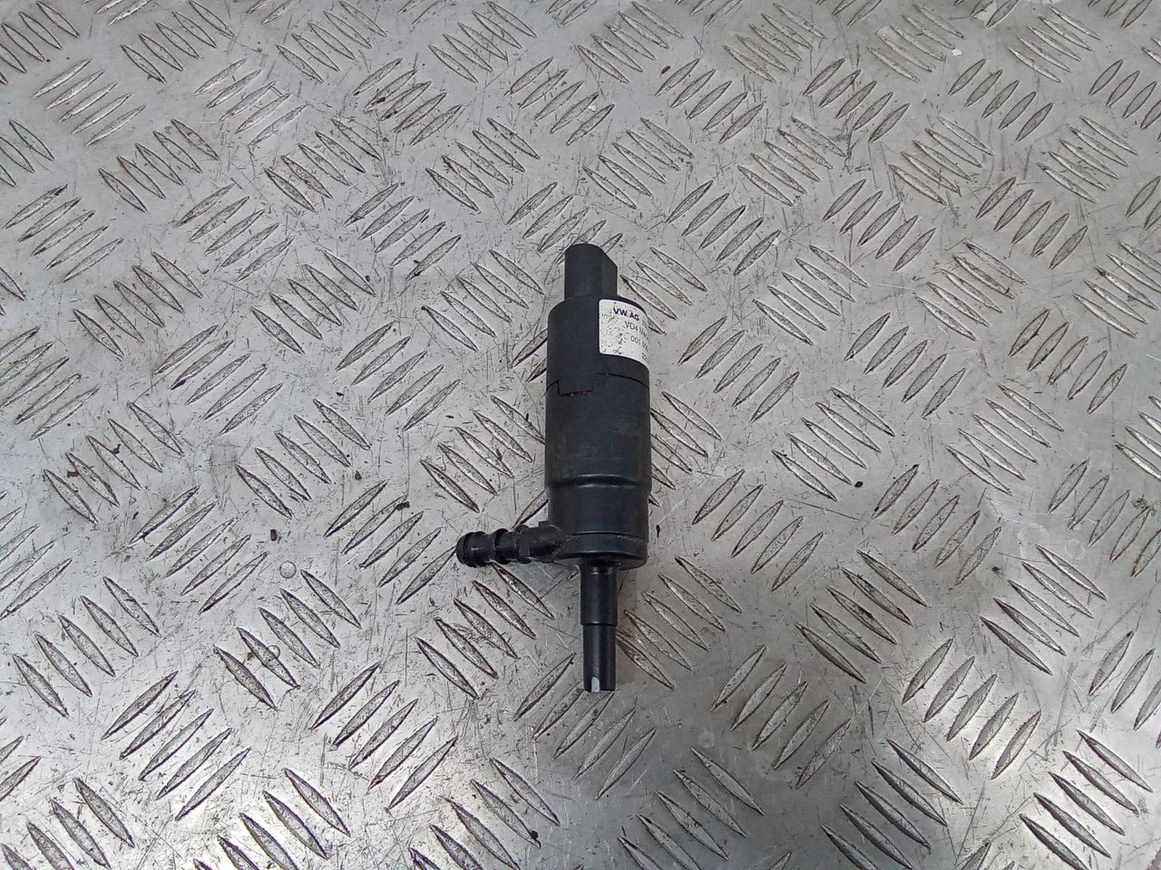 насос (моторчик) омывателя фар Volkswagen Touareg 1 поколение 2004, 3B0955681
