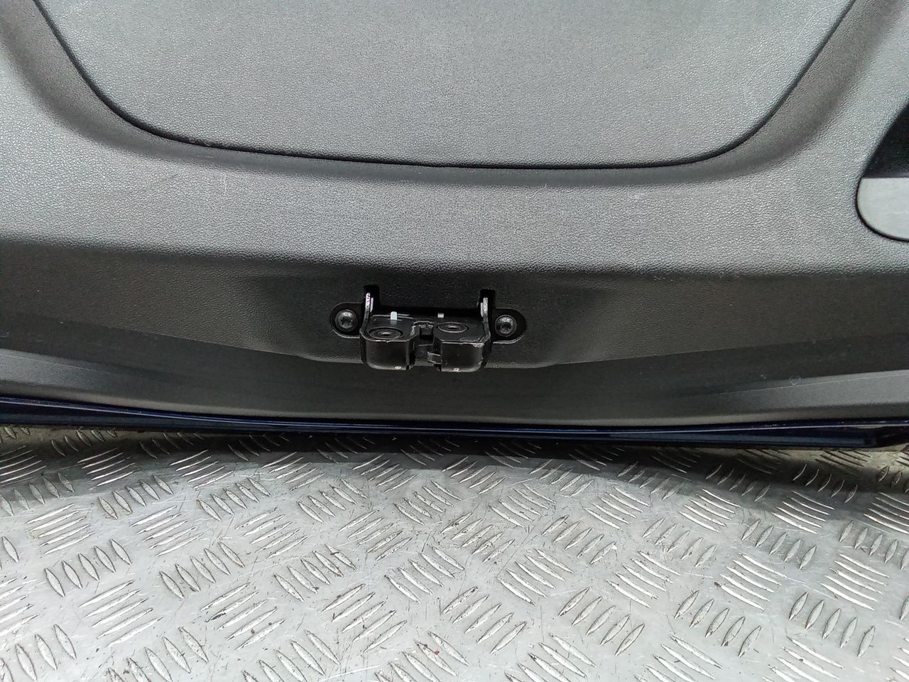 замок багажника Renault Megane 4 поколение 2018, универсал