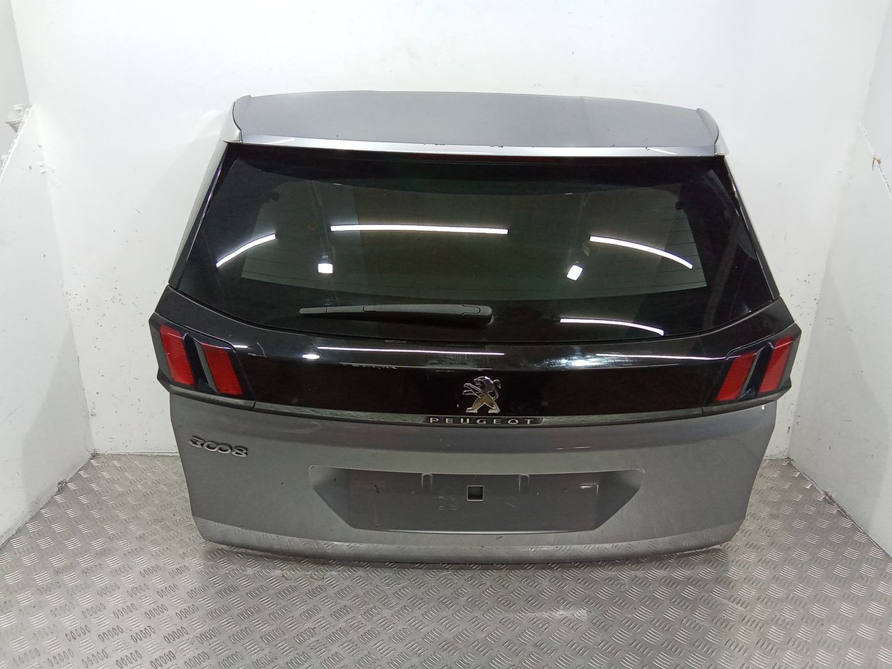 крышка багажника (дверь 3-5) Peugeot 3008 2 поколение 2020