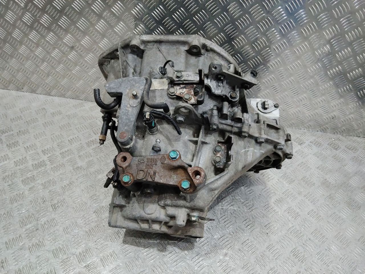 КПП механическая (МКПП) Renault Koleos 1 поколение 2008, 2.0 л., дизель, МКПП, ND5001